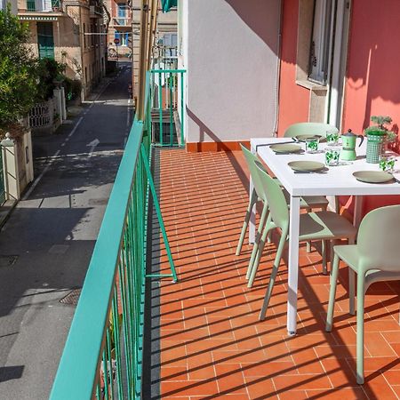 Serena House Леванто Екстер'єр фото